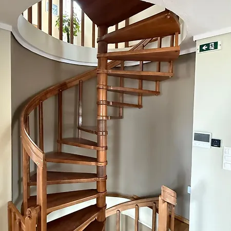 Ostria Sea View Maisonette # 5 Separate Bedrooms Апартаменты *