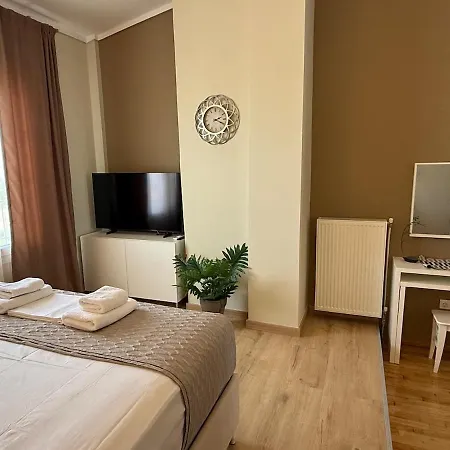 Ostria Sea View Maisonette # 5 Separate Bedrooms *
