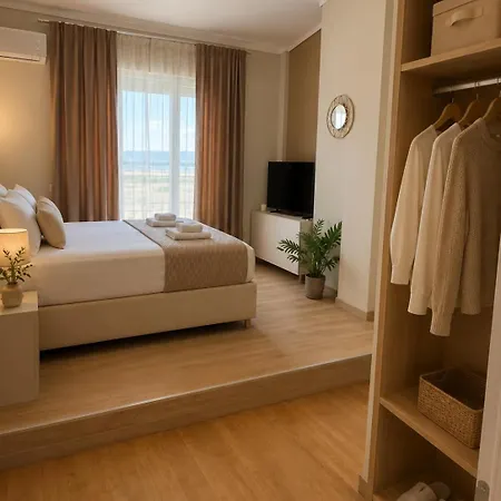 Ostria Sea View Maisonette # 5 Separate Bedrooms 아파트